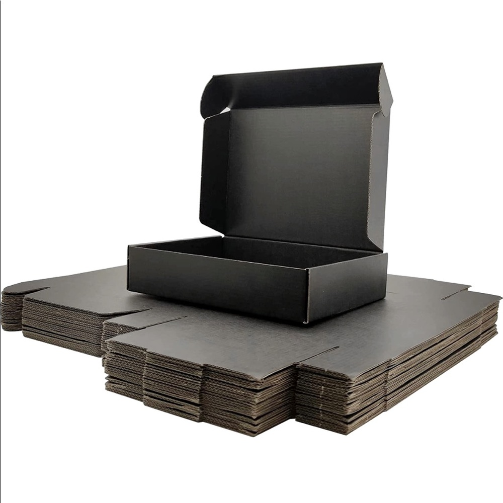Small Black Shipping Boxes